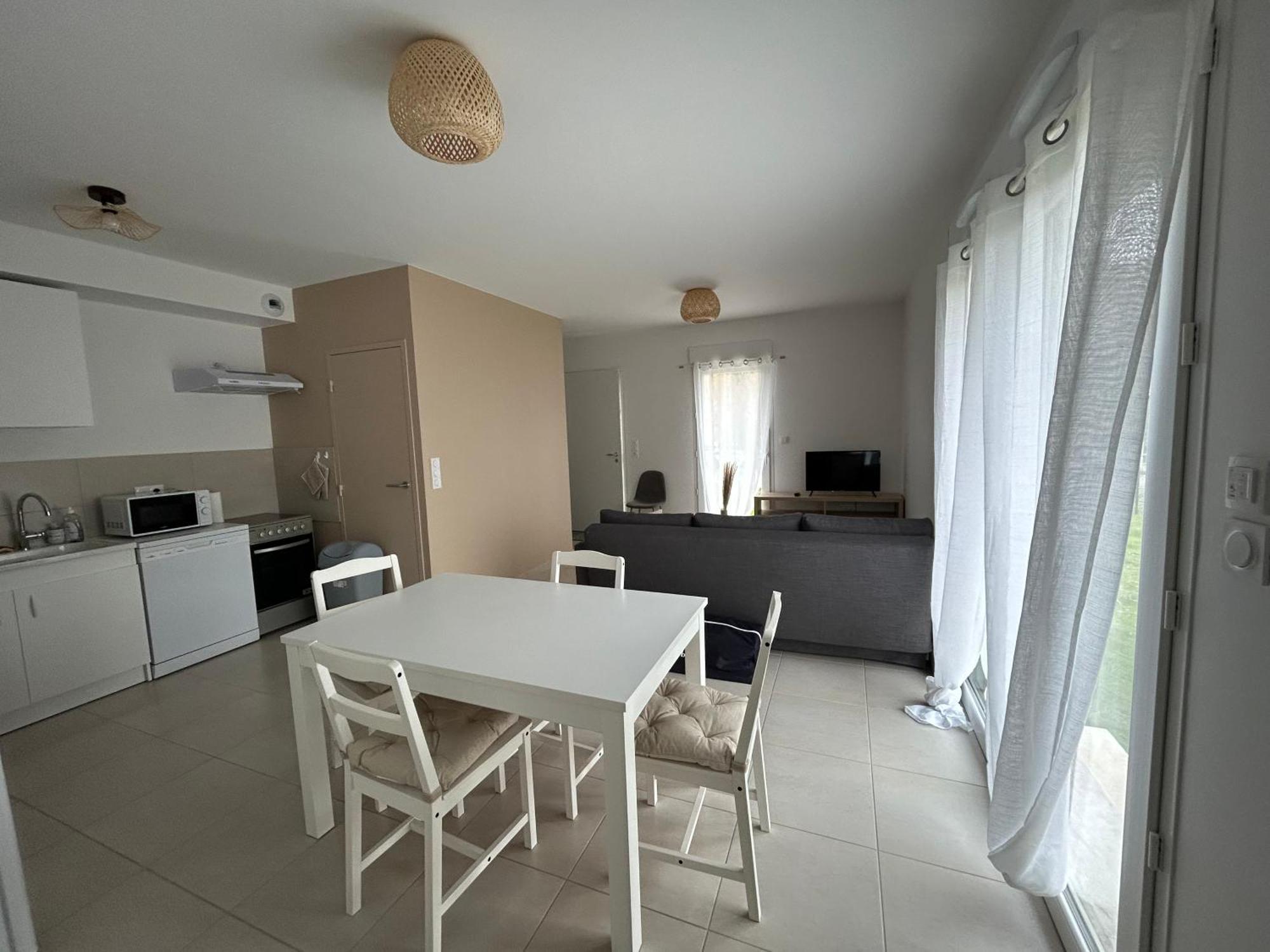 Appartement Avec Jardin Chateauneuf-de-Galaure Extérieur photo